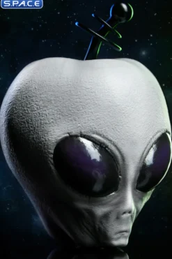 Alien Apple Replica