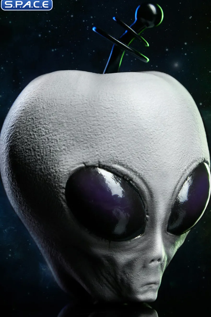 Alien Apple Replica