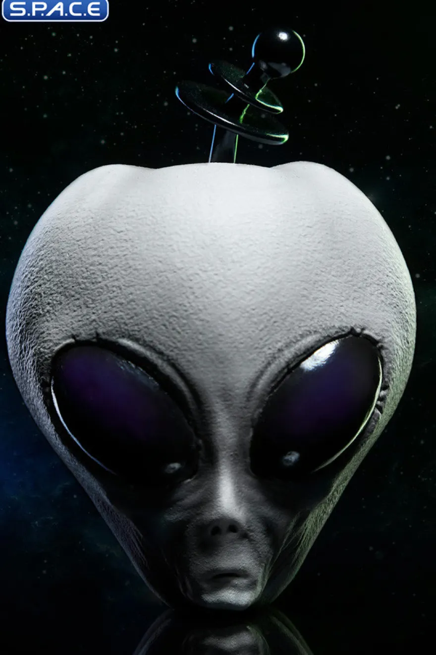 Alien Apple Replica