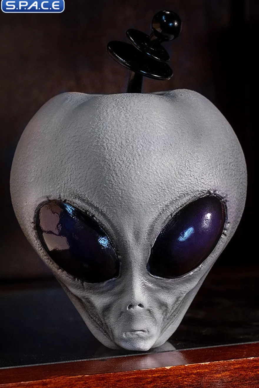 Alien Apple Replica