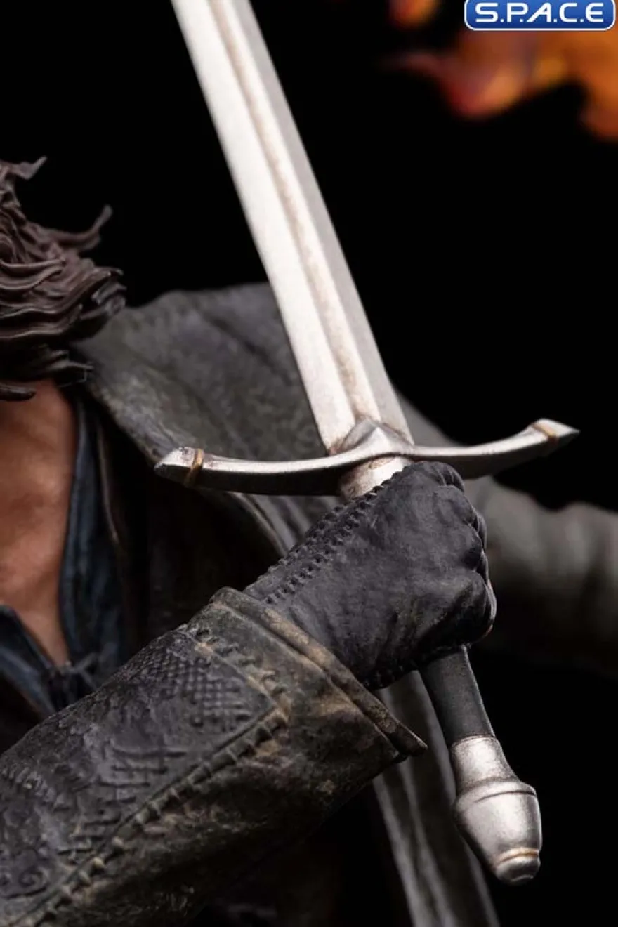 Aragorn PVC Statue