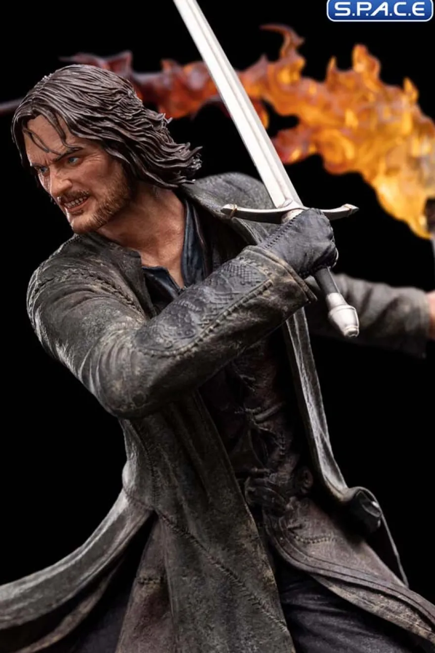 Aragorn PVC Statue