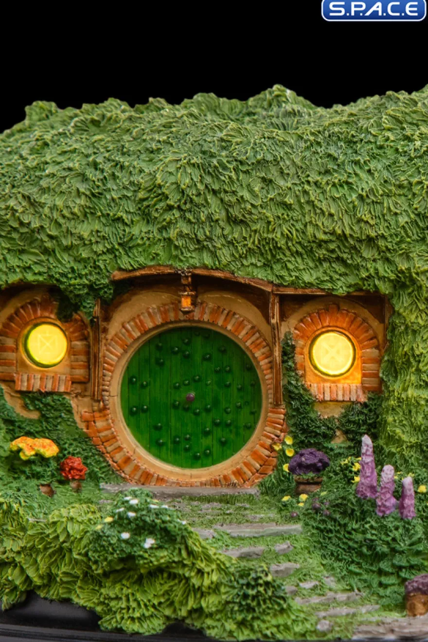 Bag End Hobbit Hole - Illuminated Version (Lord of the Rings)