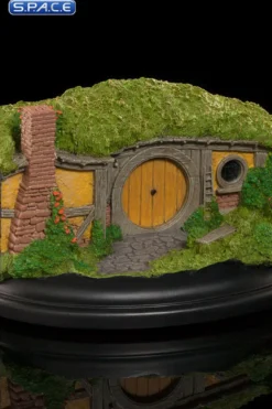 1 Bagshot Row Hobbit Hole