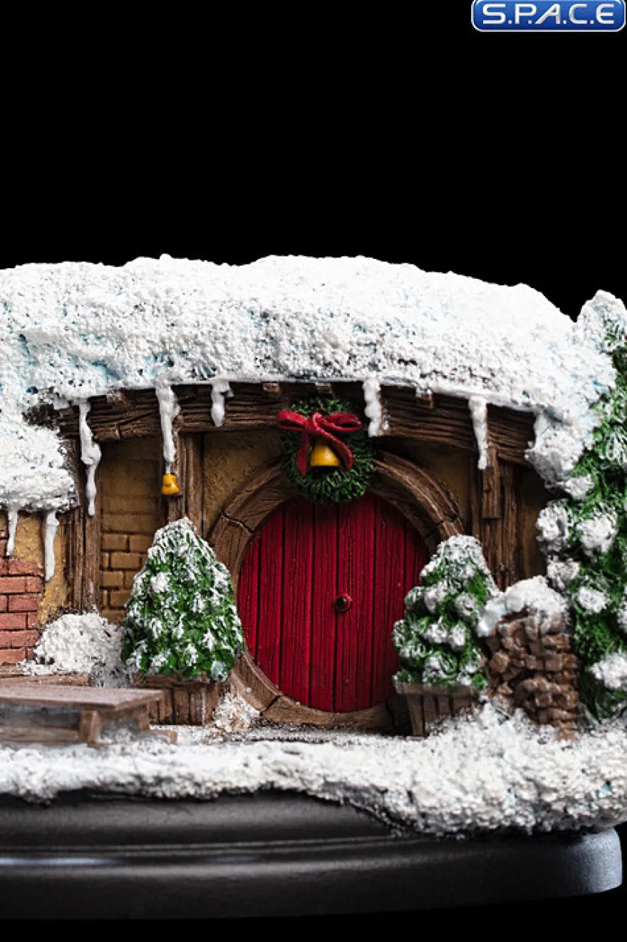 35 Bagshot Row Hobbit Hole