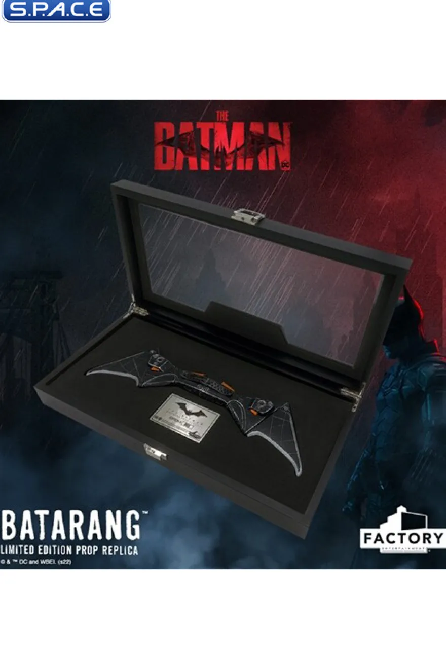 1:1 Batarang Life-Size Prop Replica