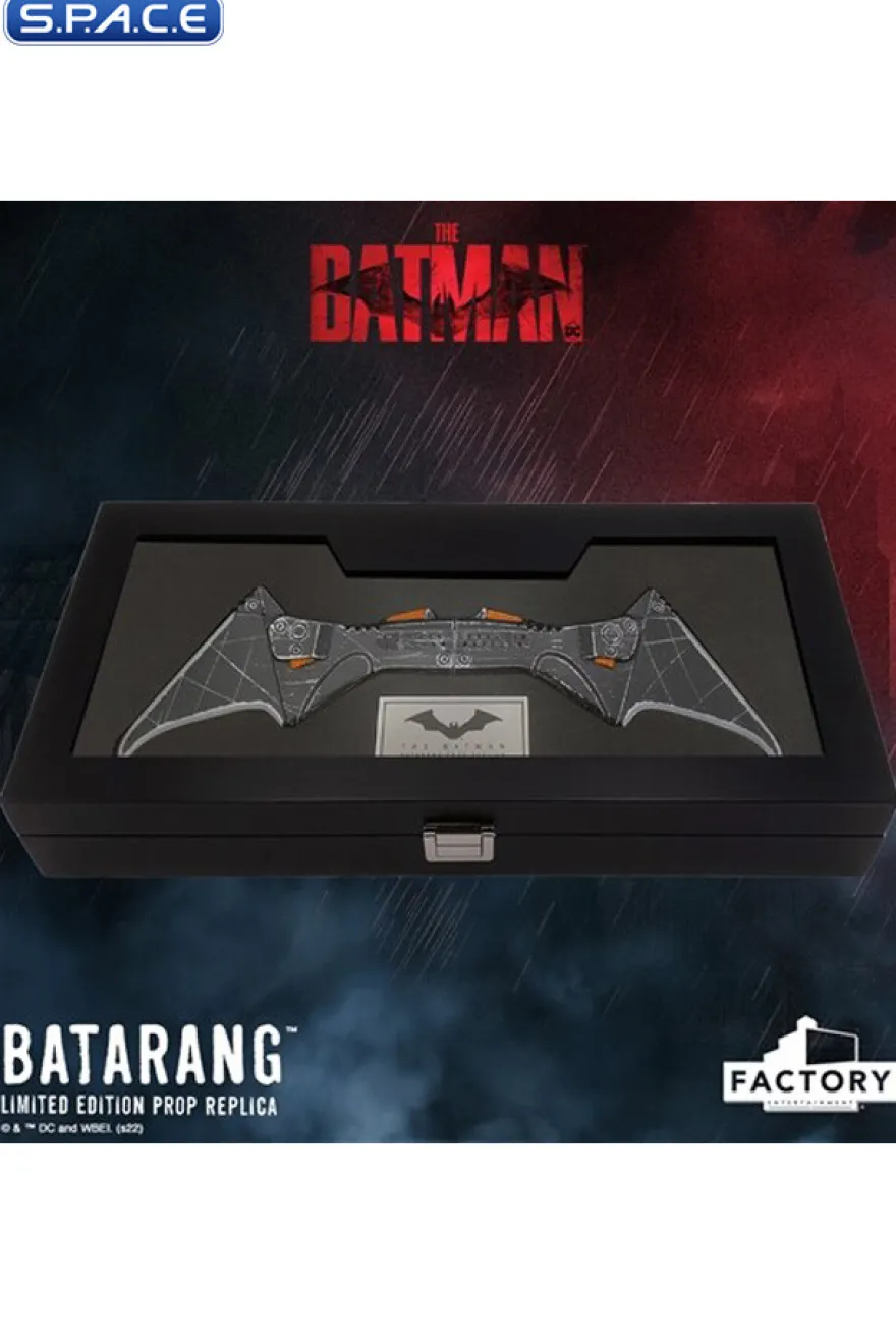 1:1 Batarang Life-Size Prop Replica
