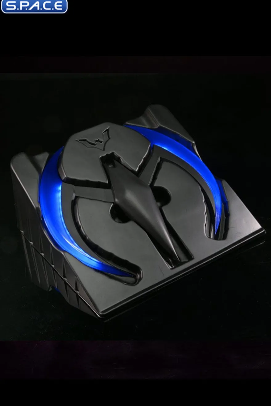 1:1 Batarang Life-Size Replica