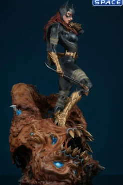 Batgirl Premium Format Figure