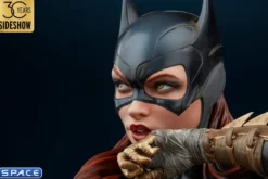 Batgirl Premium Format Figure