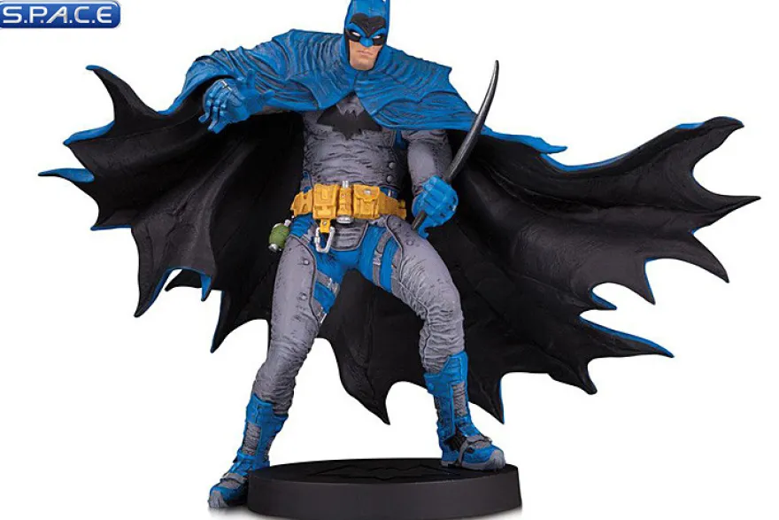 Batman Designer Series Statue