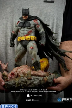 Batman Diorama by Ivan Reis