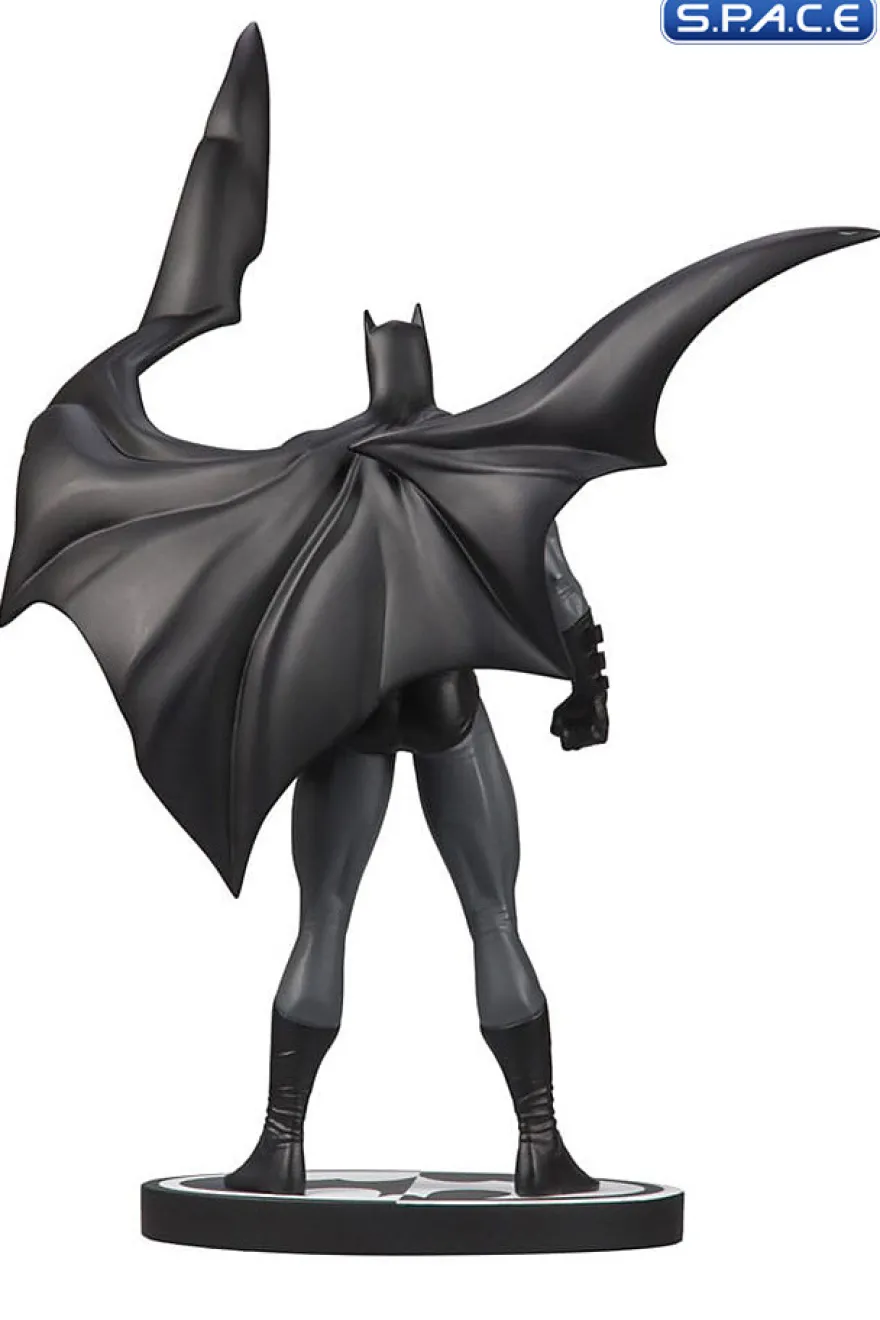 Batman Statue by Jorge Jimenez