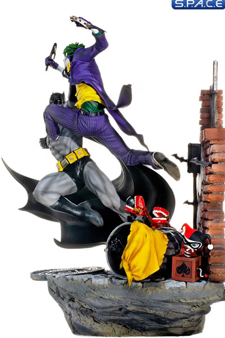 Batman vs. Joker Battle Diorama