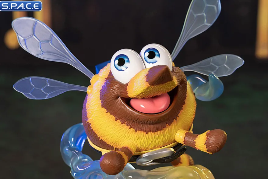 Bee Banjo Statue