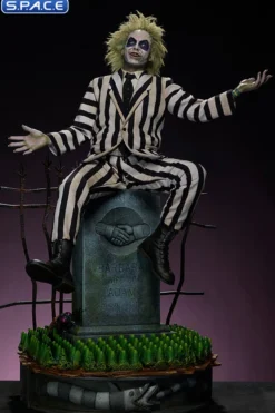 Beetlejuice Premium Format Figure