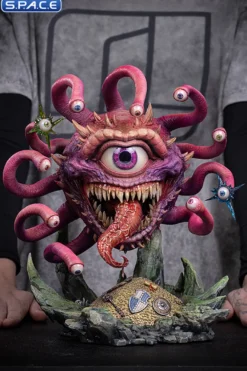Beholder Icons Statue