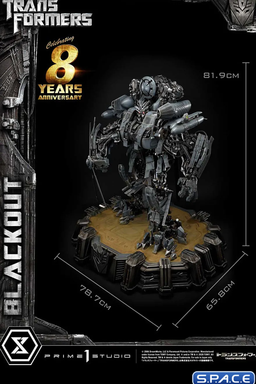Blackout Museum Masterline Statue