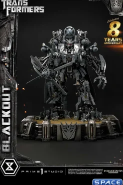 Blackout Museum Masterline Statue