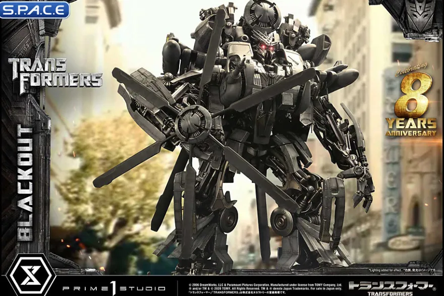 Blackout Museum Masterline Statue