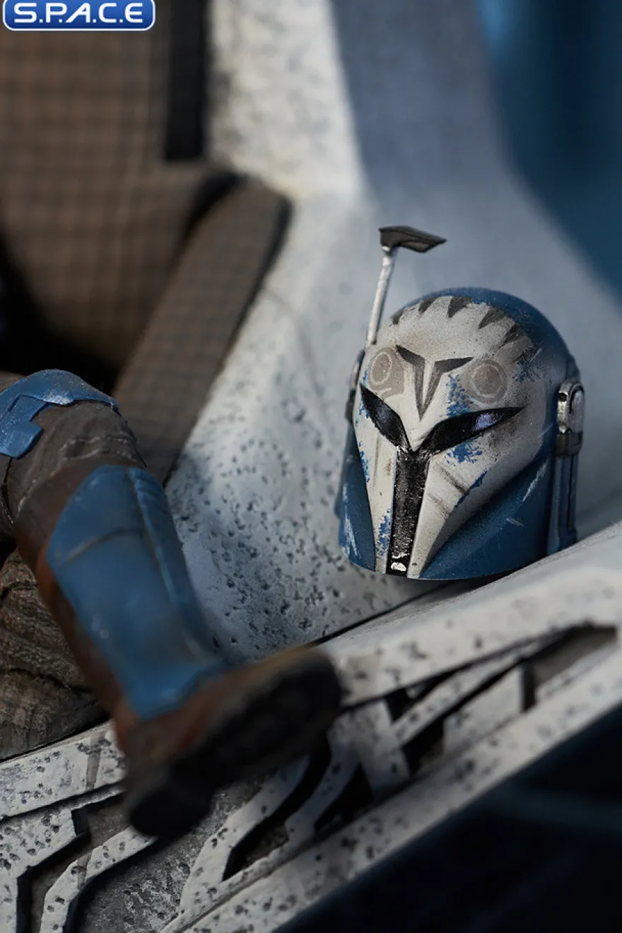 Bo-Katan Kryze on Throne Premier Collection Statue