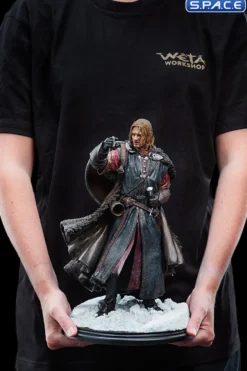 Boromir Statue