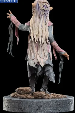 Brea the Gelfling Statue
