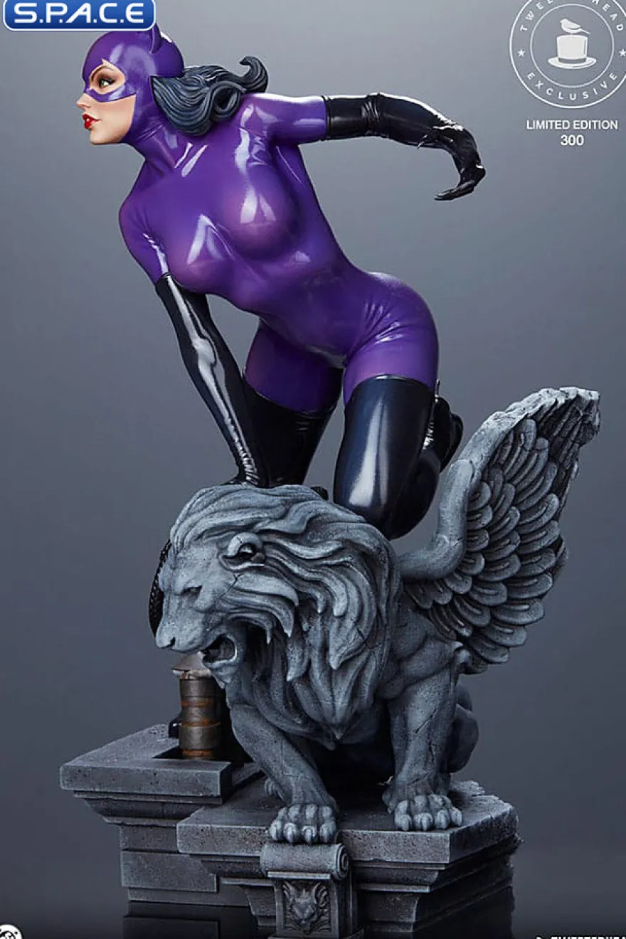Catwoman Maquette - Purple Version