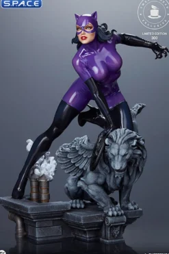 Catwoman Maquette - Purple Version