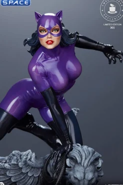Catwoman Maquette - Purple Version