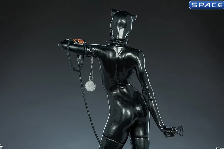 Catwoman Premium Format Figure