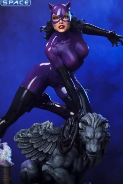 Catwoman Quarter Scale Maquette - Purple Version