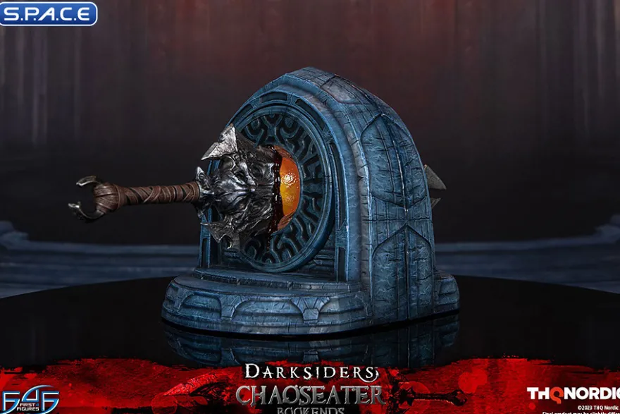 Chaoseater Bookends