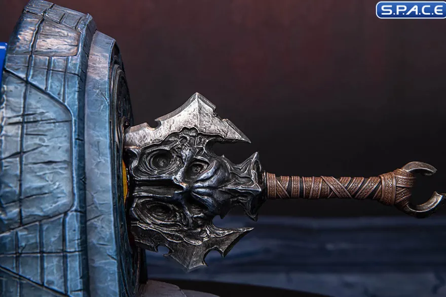 Chaoseater Bookends