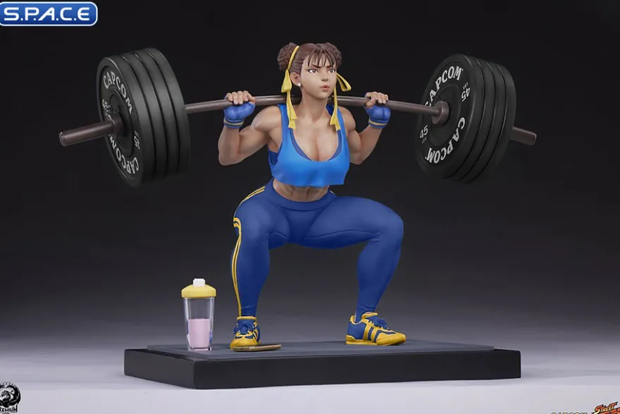 Chun-Li Powerlifting Statue - Alpha Version