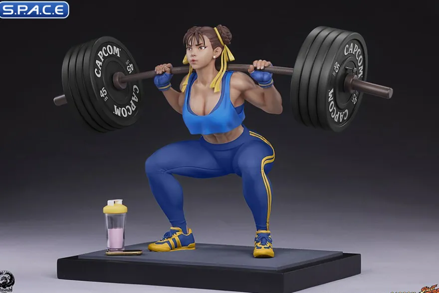Chun-Li Powerlifting Statue - Alpha Version