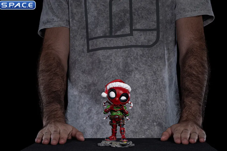 Deadpool MiniCo. Vinyl Figure - Holiday Version
