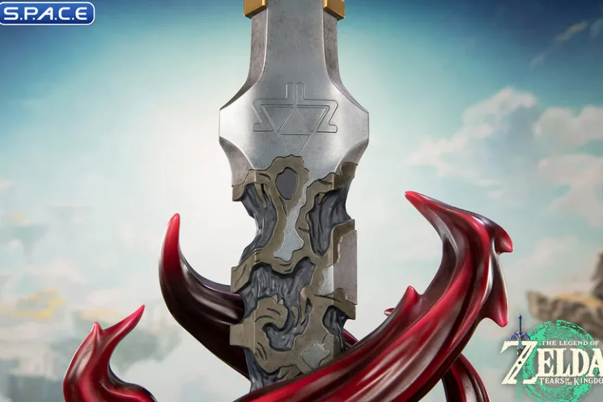 1:1 Decayed Master Sword Life-Size Statue