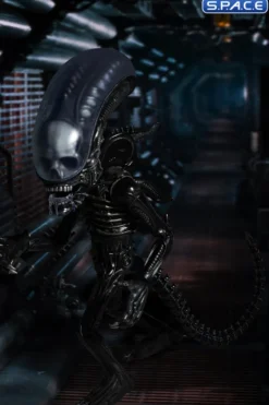Deluxe Alien Mezco Designer Series