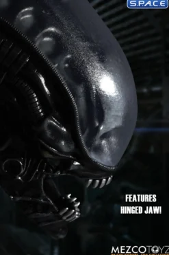 Deluxe Alien Mezco Designer Series