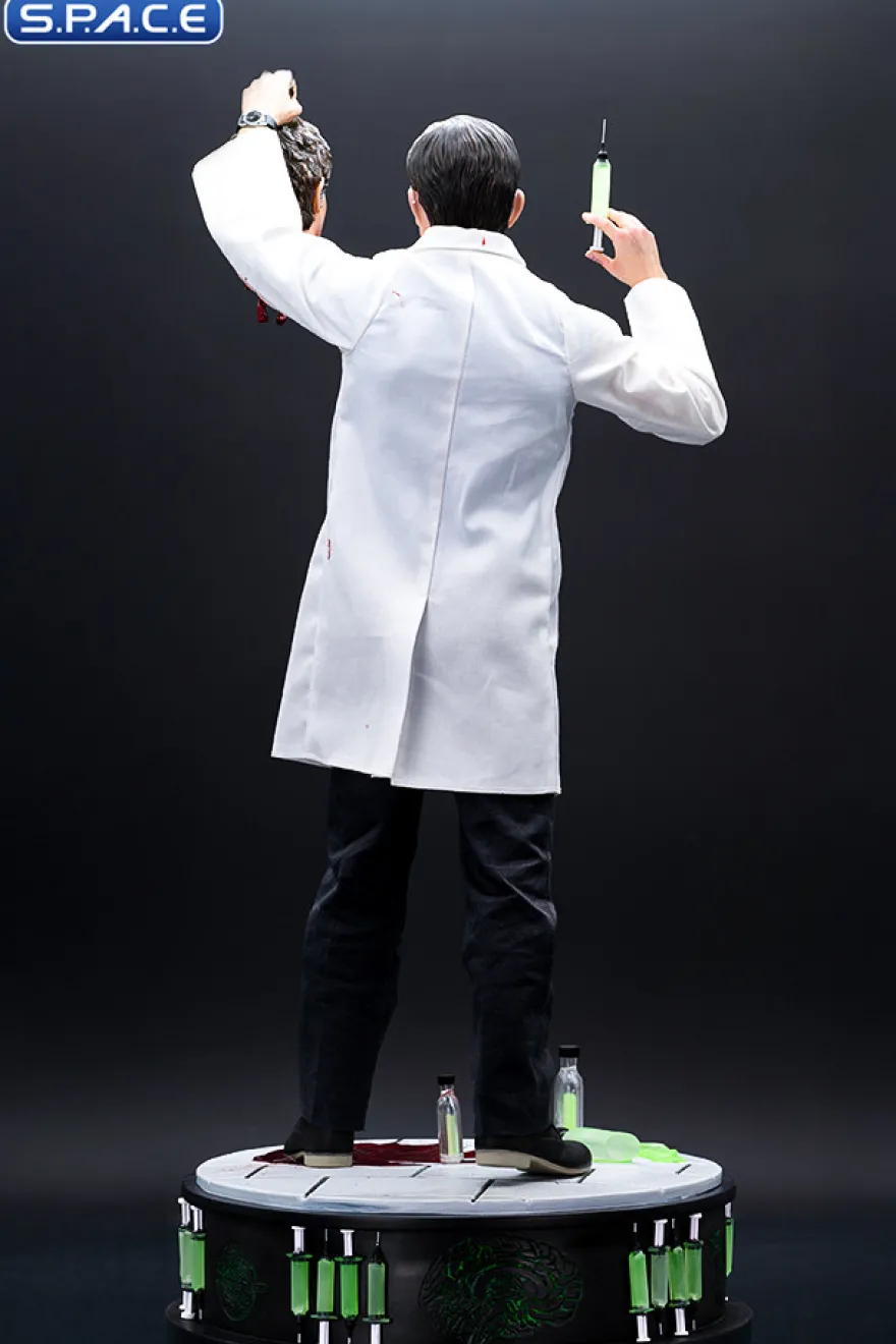 Dr. Herbert West Plus Format Statue