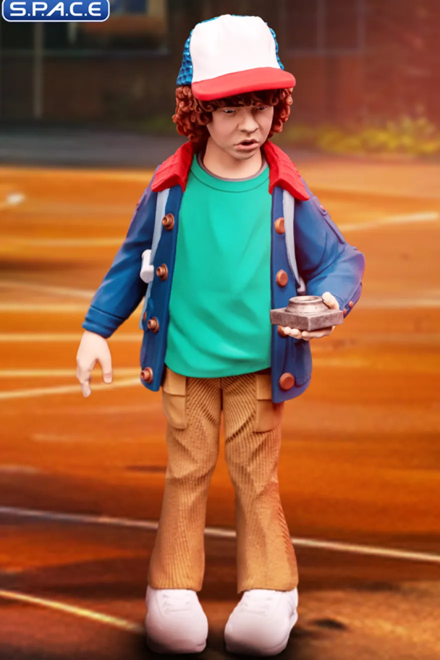 Dustin the Pathfinder Mini Epics Vinyl Figure