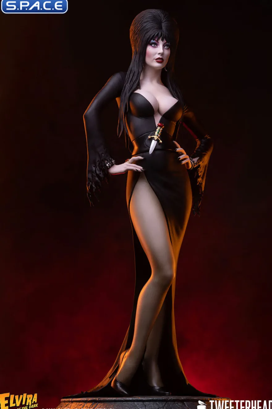 Elvira Maquette