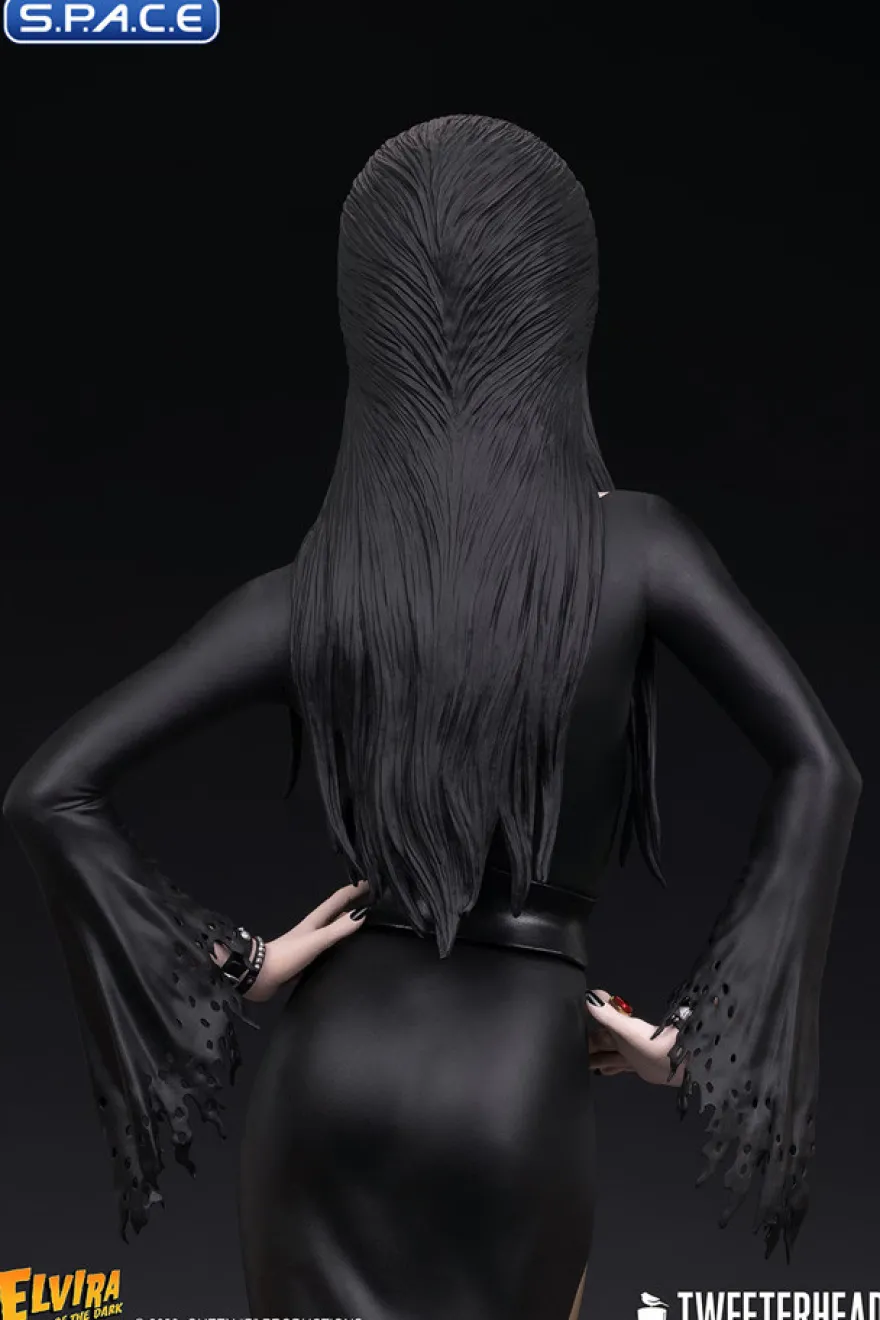 Elvira Maquette