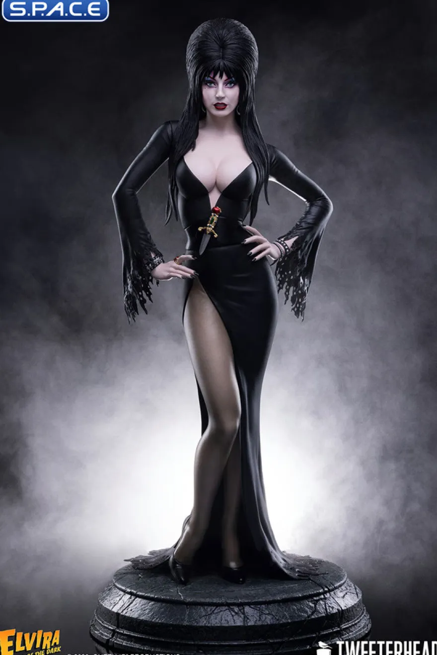 Elvira Maquette