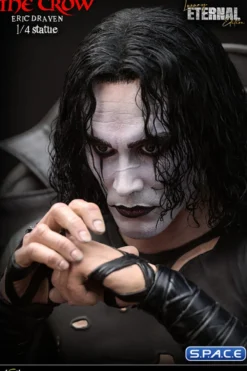 Eric Draven Plus Format Statue