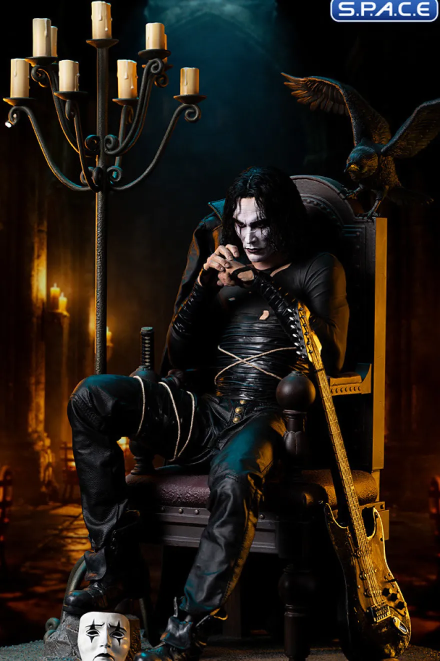 Eric Draven Plus Format Statue