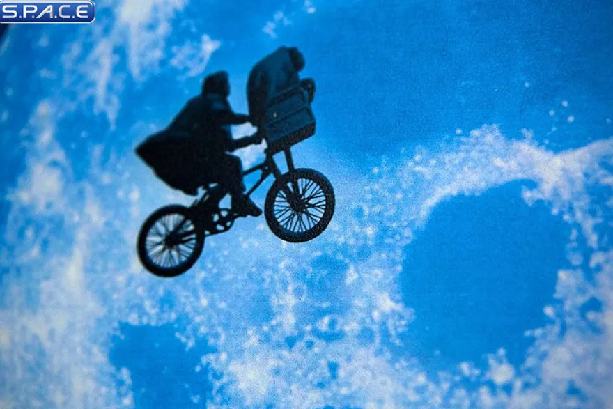 E.T. - The Extra-Terrestrial