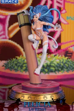 Felicia Statue