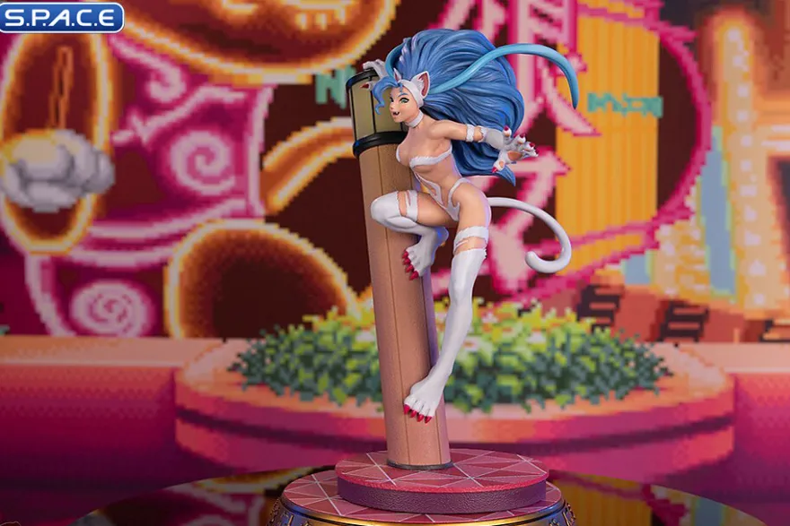 Felicia Statue